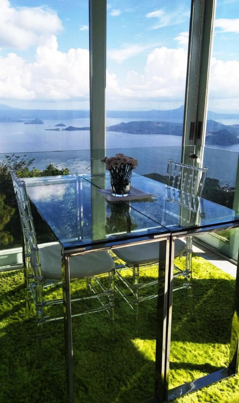 Bed and Breakfast The Carmelence View Tagaytay City Esterno foto