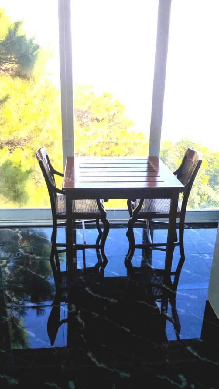Bed and Breakfast The Carmelence View Tagaytay City Esterno foto