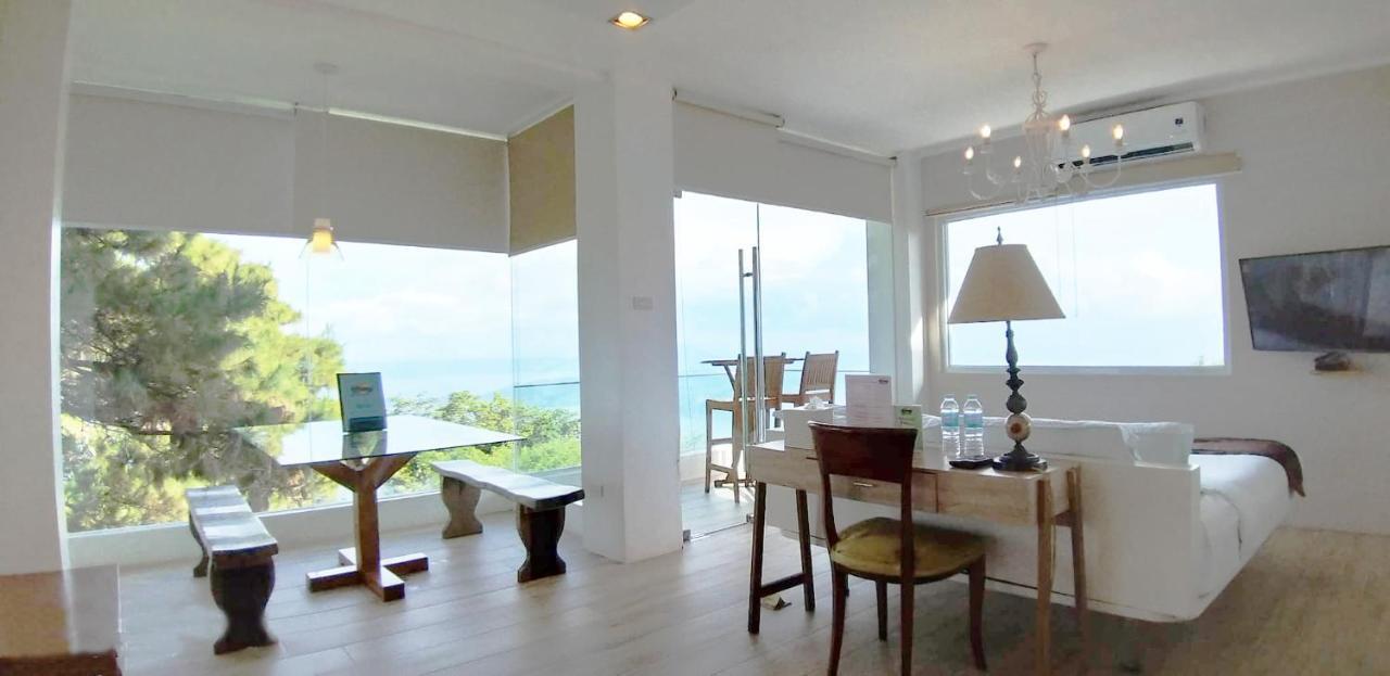 Bed and Breakfast The Carmelence View Tagaytay City Esterno foto